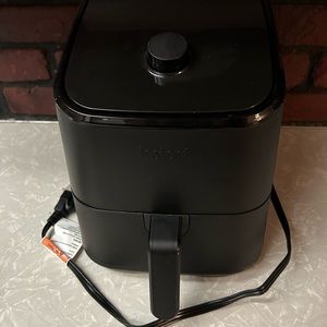Black air fryer